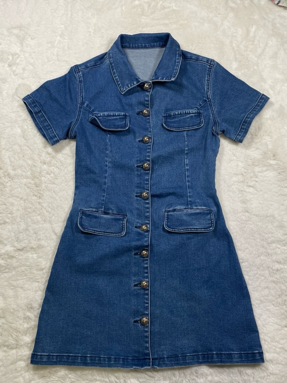 Commense Button-Front Denim Mini Dress - Blue - Picture 4 of 9